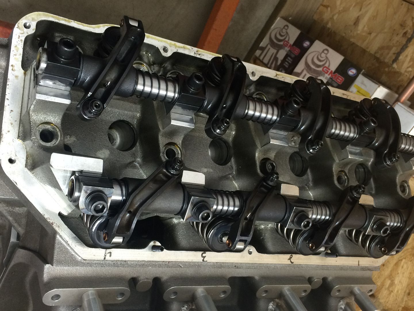 FOR SALE Indy 4261 Hemi heads and rocker arms For B Bodies Only